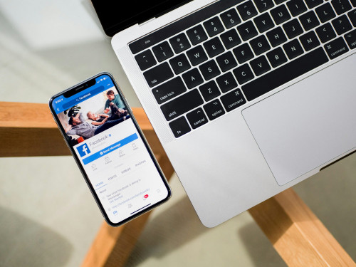 Podpowiadamy, jak stworzyć ciekawy post na firmowego Facebooka